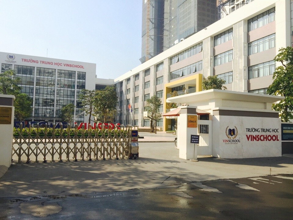 Cổng xếp inox 304 tại Hà Nội
